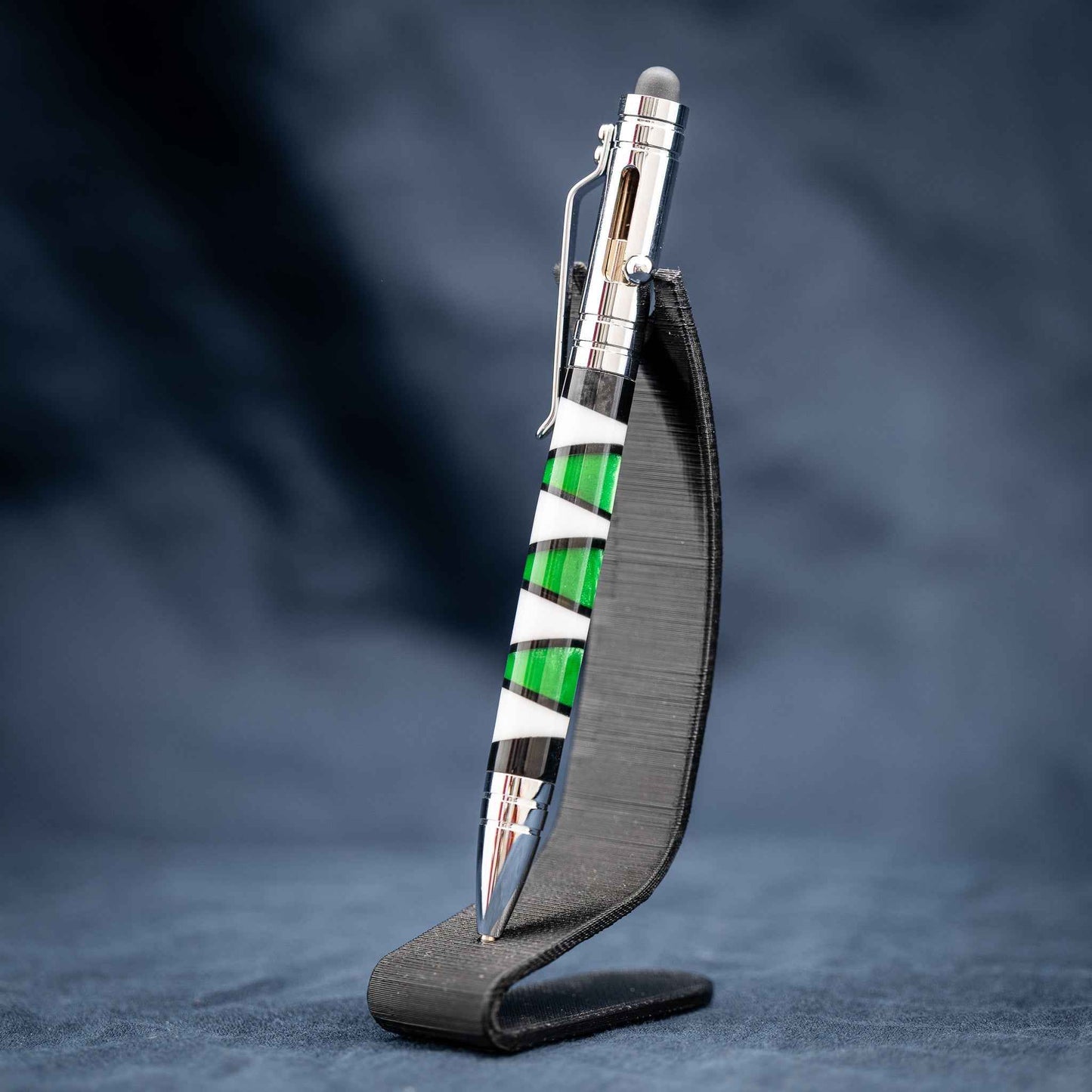 Green and White 1-Up Tec