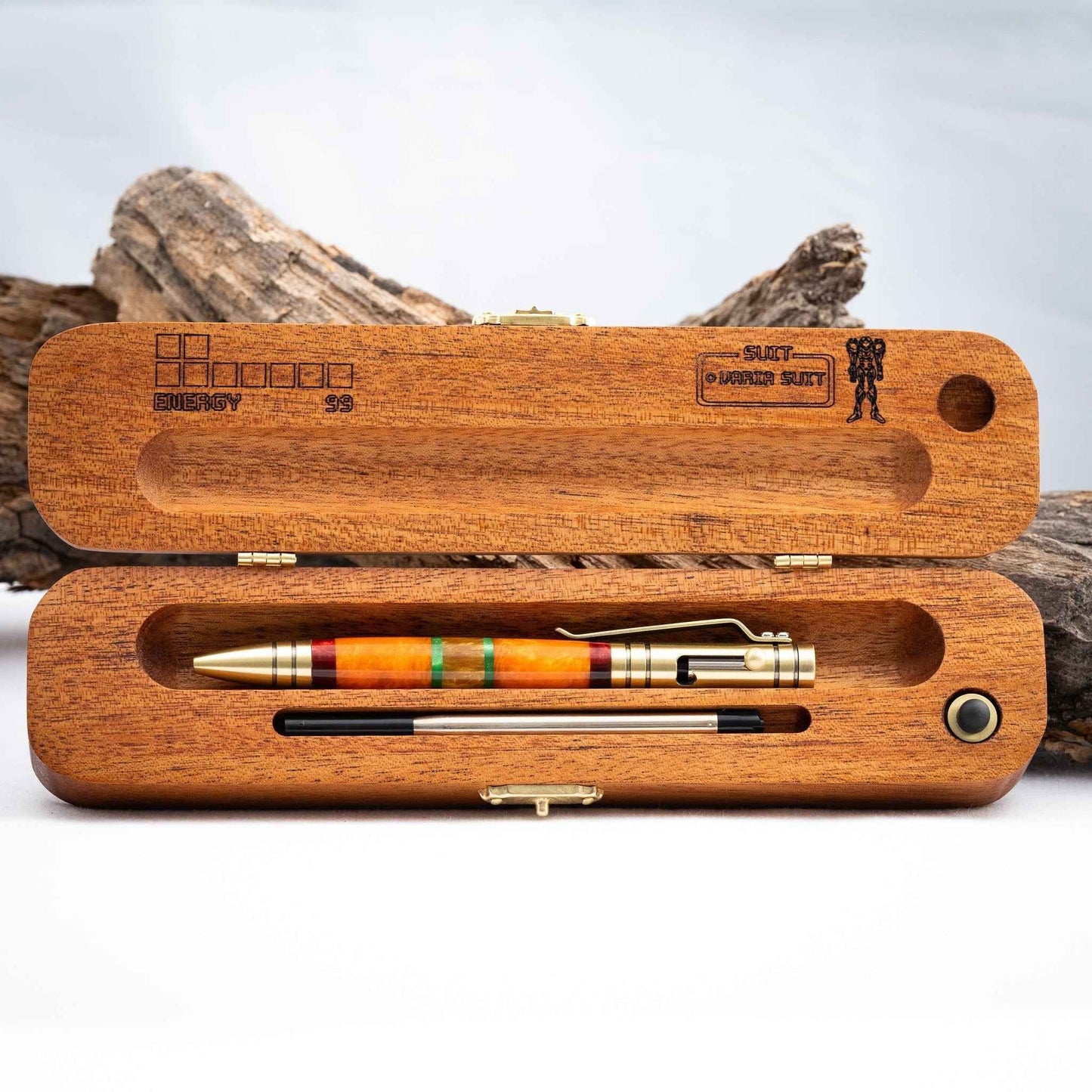 Varia Suit Tec Pen and Box Set