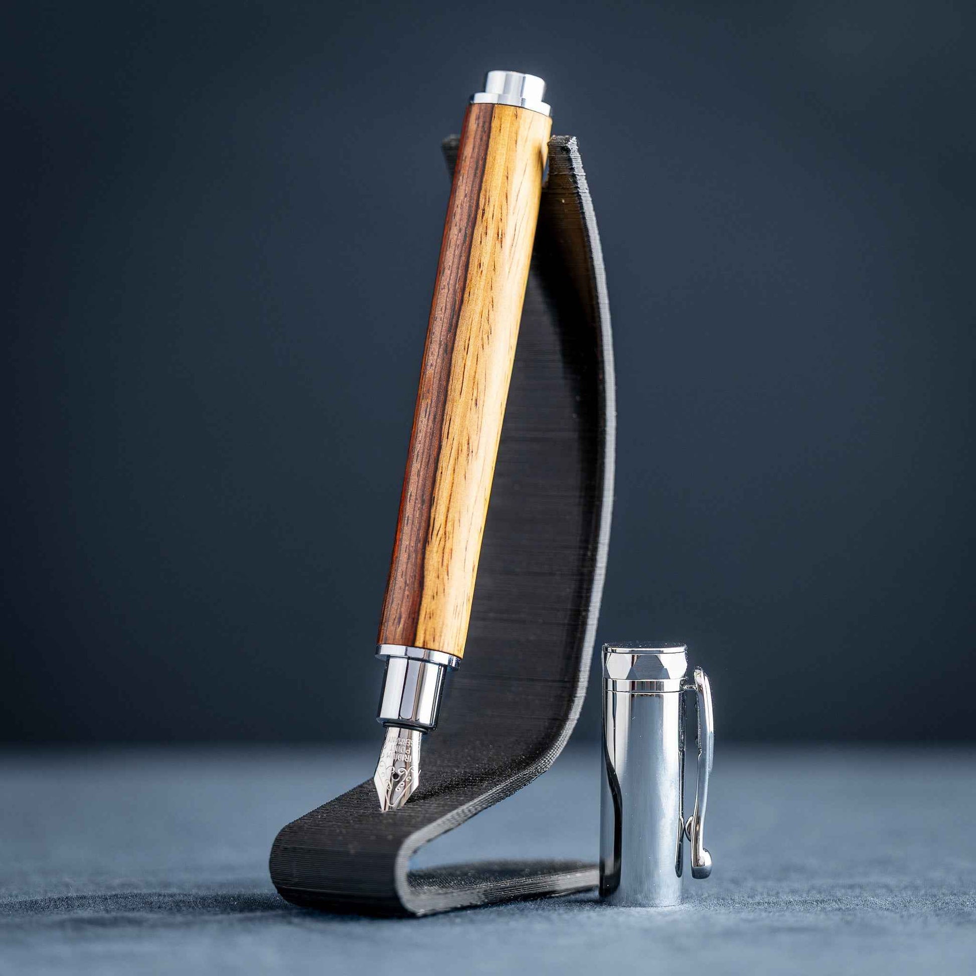 Cocobolo Wood Fountain Pen: Magnetic, Postable Cap