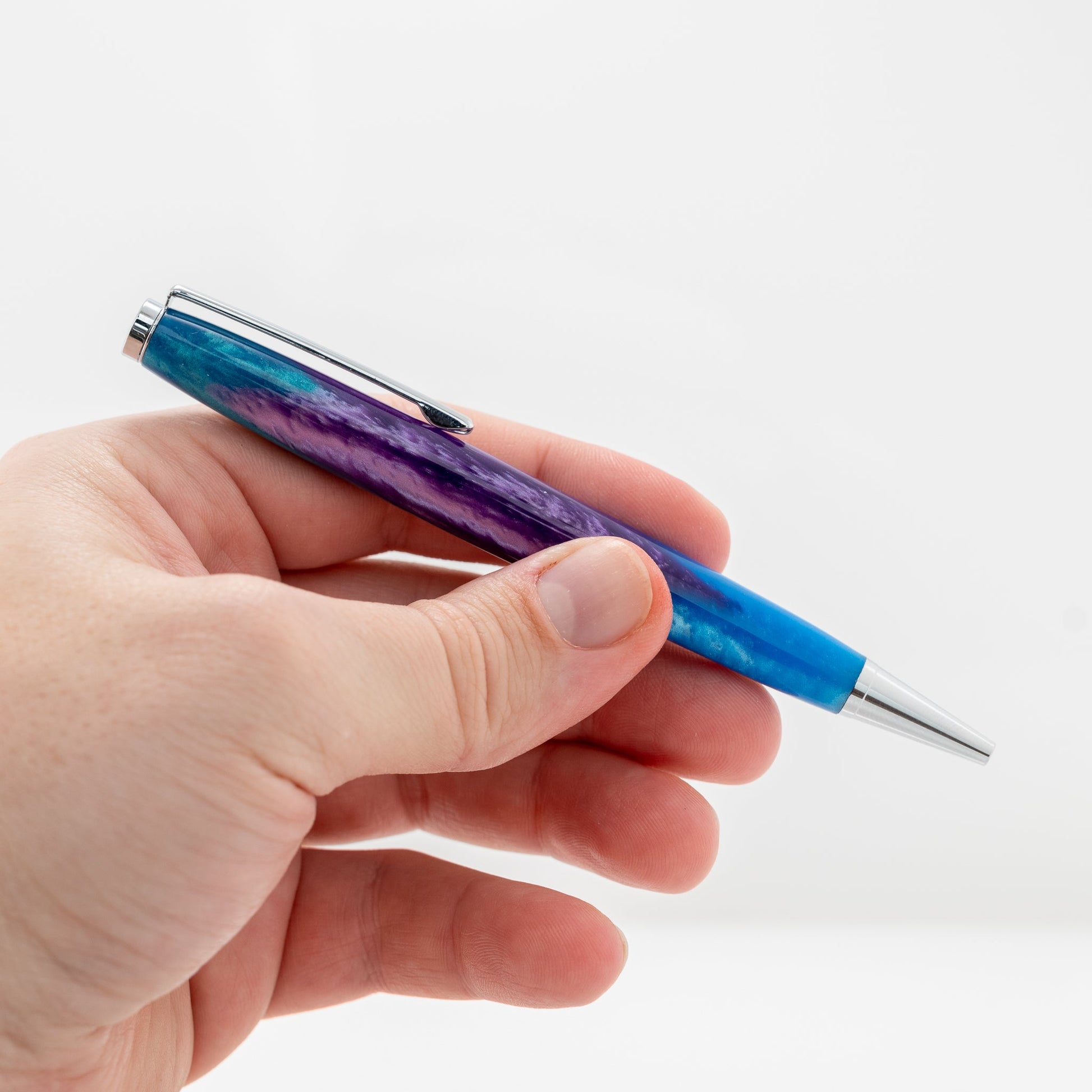 Handmade blue and purple resin modified ballpoint twist pen with chrome plating