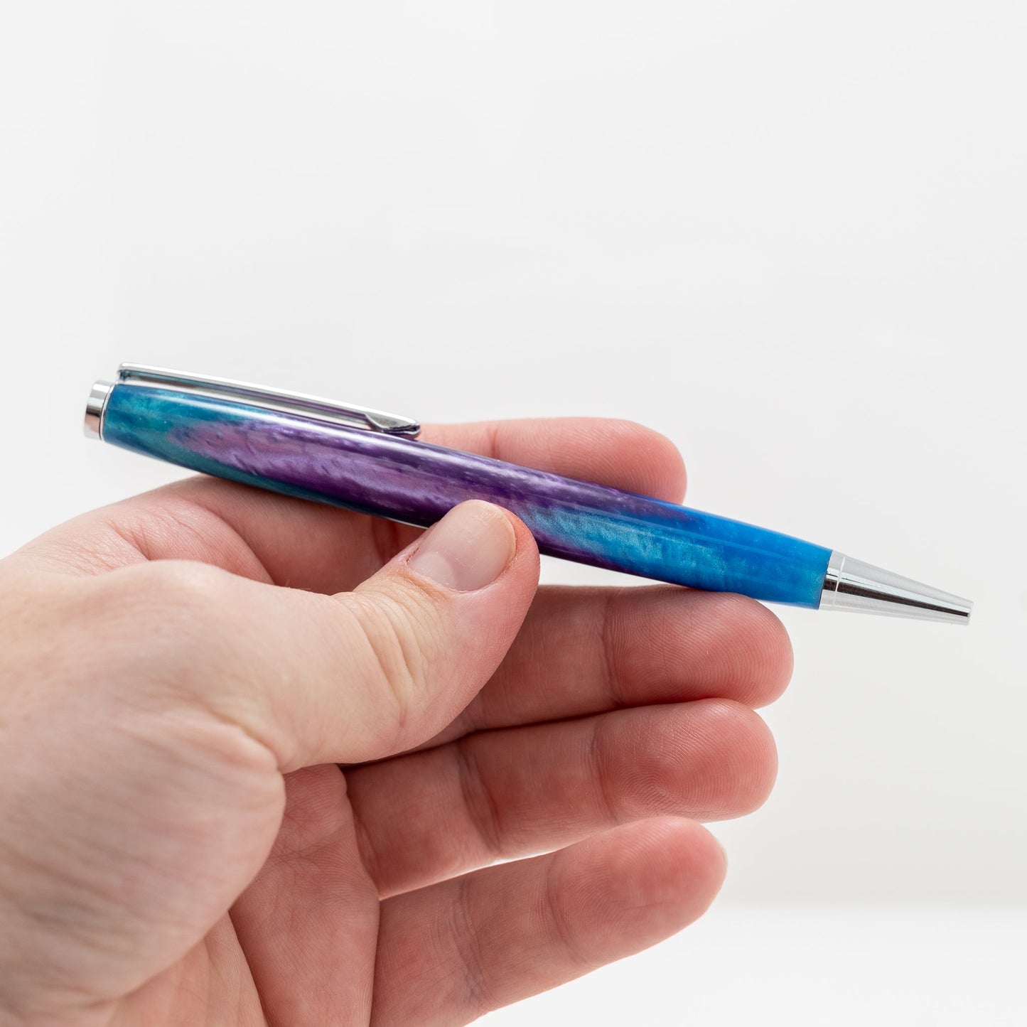 Handmade blue and purple resin modified ballpoint twist pen with chrome plating
