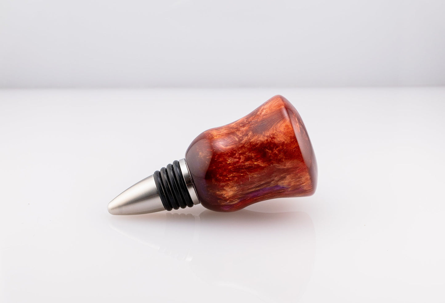 handmade gold and red resin bottle stopper