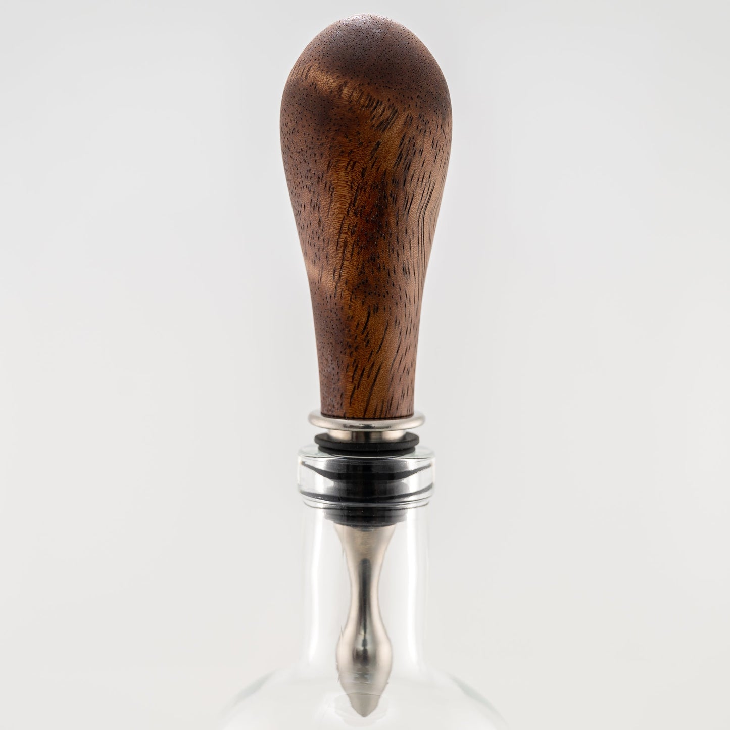 handmade tornillo wood bottle stopper